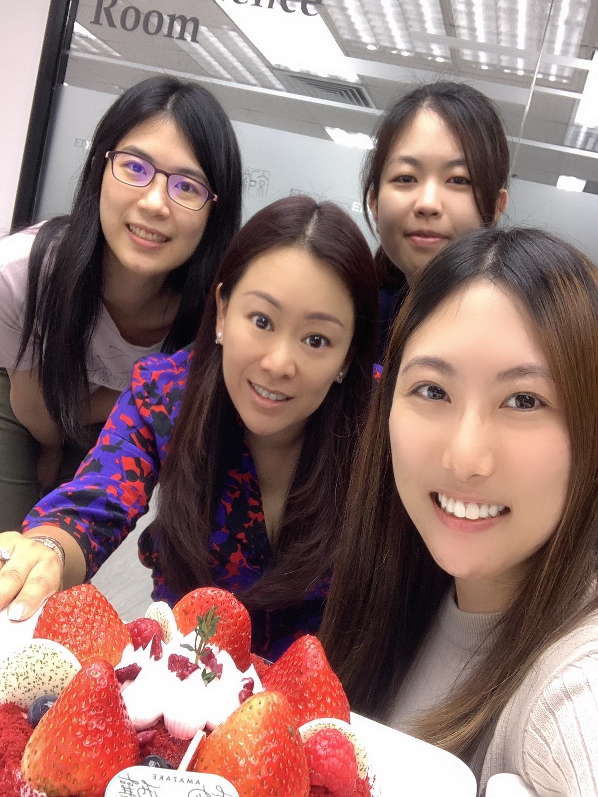 Staff Birthday photo 員工生日照