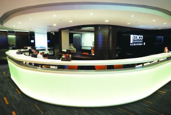 Customer Service Counter photo 客戶服務櫃檯照片